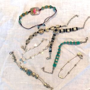 ☀️3/$25 sale☀️ Bracelets - lot of 7